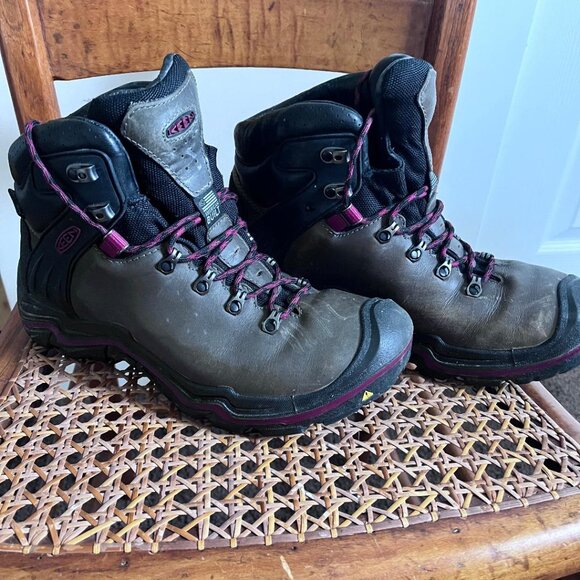 KEEN Women's Liberty Ridge, Leather Steel Toe Boots, Dark Gray, 9 - Picture 2 of 6